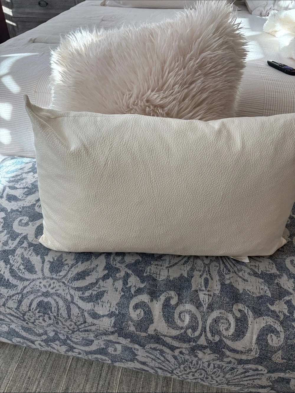 Luxe Faux Fur Throw Pillow in Soft Cream